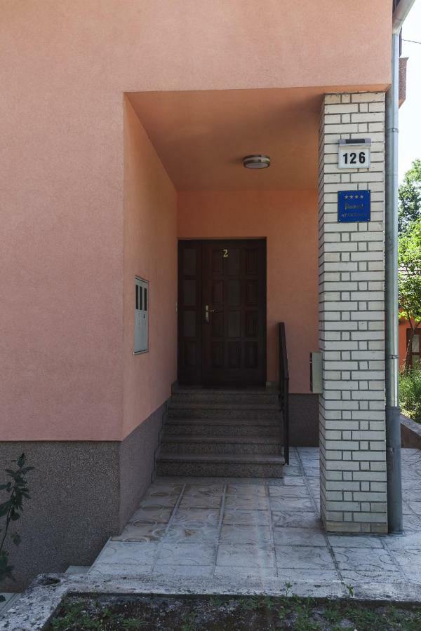 Green Oase Slunj Exterior photo